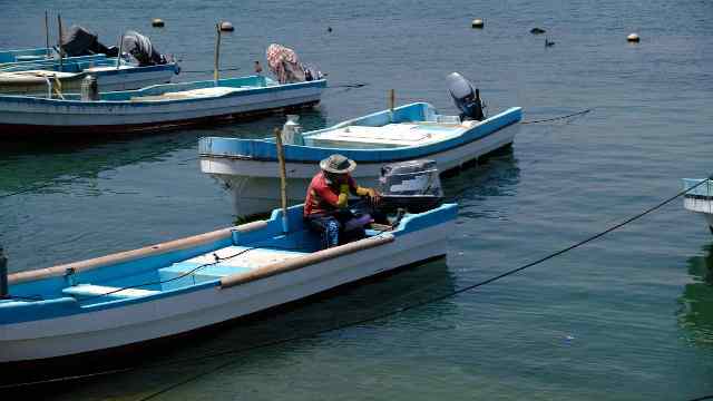 Oman-Arabia-Arabian-Gulf-Desert-KIngdom-Salalah-Sultanate-of-Oman