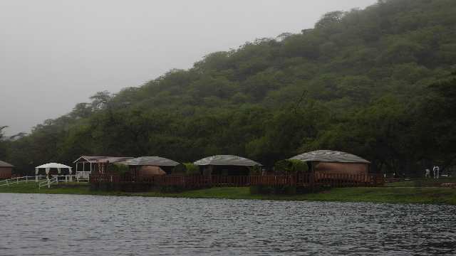 Enjoy Salalah's Stunning Natural Beauty and Wildlife 11 salalah-Natural-Beauty-Attraction-in-Salalah-Oman-about-nature